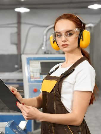 female-mechanic-in-uniform-and-protective-headphon-VMC4CGF-qazfr4yeetvknqensmb054doq06jdgabxm1rwyzg5w