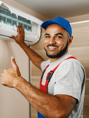 professional-repairman-installing-air-conditioner-HLXERZ5-qazfqydj2zmkego7v1gm5o1gkb2yvkk7kphdk197dg (3)